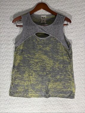 Vocal Gray & Green Studded Keyhole Tank Top